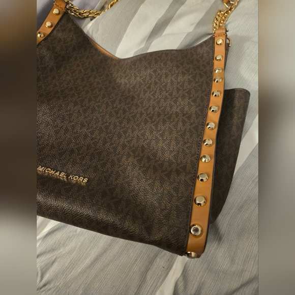 Michael Kors Logo Handbag - Picture 3 of 9